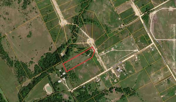 5 Acres of Land for Sale in Itasca, Texas