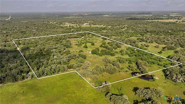 37 Acres of Land for Sale in Goliad, Texas