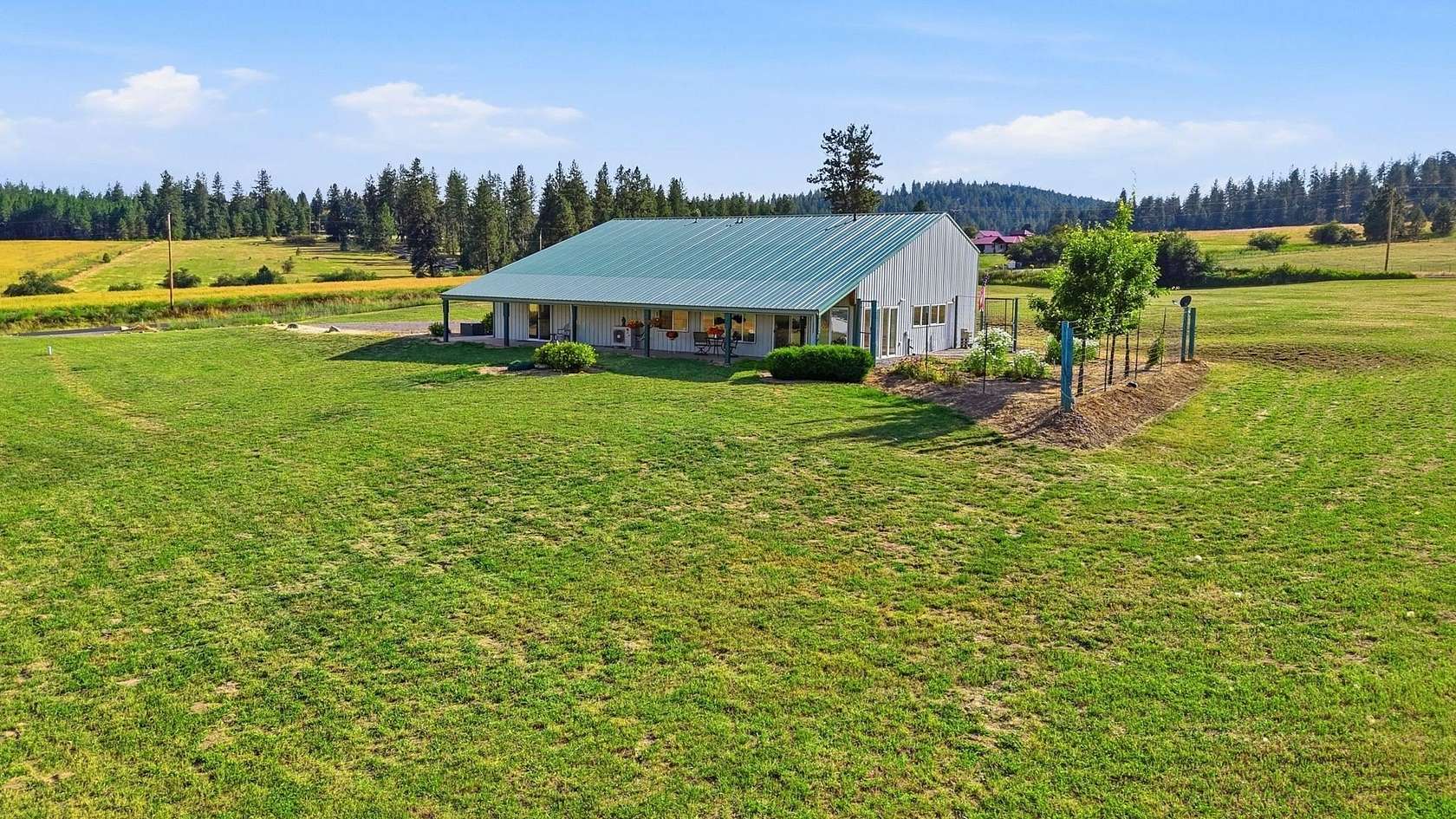 10 Acres of Land with Home for Sale in Spokane, Washington