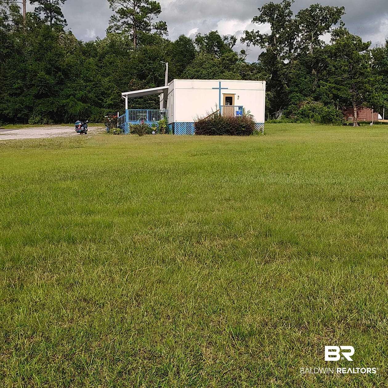 0.75 Acres of Residential Land for Sale in Elberta, Alabama