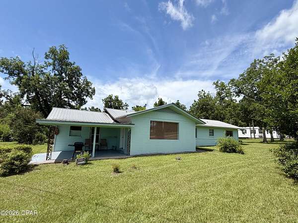 8 Acres of Land with Home for Sale in Marianna, Florida