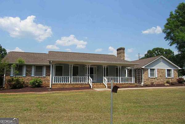 18.4 Acres of Land with Home for Sale in Lizella, Georgia