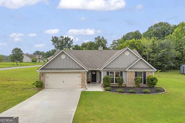 2 Acres of Land with Home for Sale in Winterville, Georgia