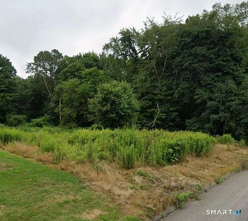 0.47 Acres of Residential Land for Sale in Norwich, Connecticut