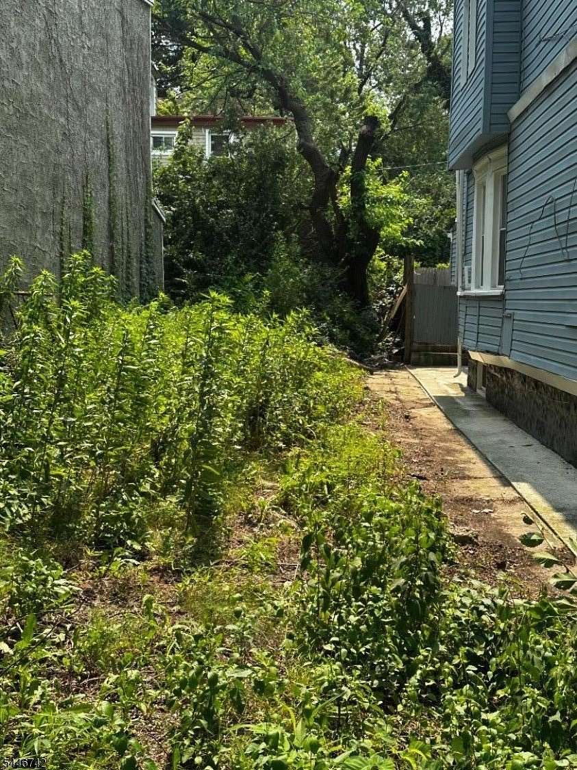 0.04 Acres of Land for Sale in Hamilton Township, New Jersey