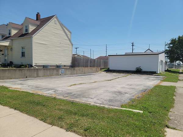 0.05 Acres of Mixed-Use Land for Sale in Celina, Ohio