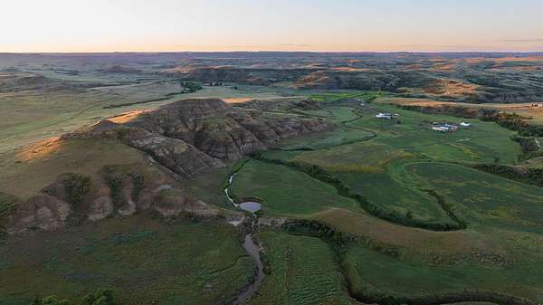 320 Acres of Land for Sale in Sentinel Butte, North Dakota