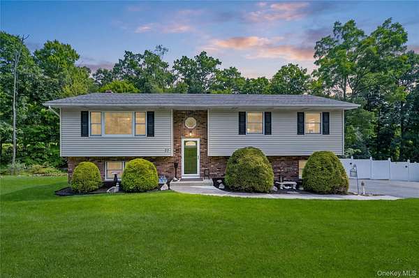 2 Acres of Land with Home for Sale in Warwick, New York