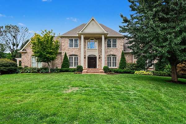 3.74 Acres of Land with Home for Sale in Franklin, Tennessee