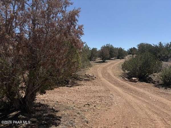 2 Acres of Land for Sale in Seligman, Arizona