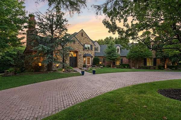 4.57 Acres of Land with Home for Sale in Edmond, Oklahoma