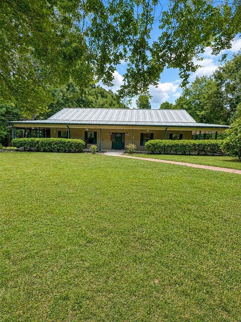 7.23 Acres of Land with Home for Sale in Lapine, Alabama