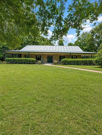 7.23 Acres of Land with Home for Sale in Lapine, Alabama
