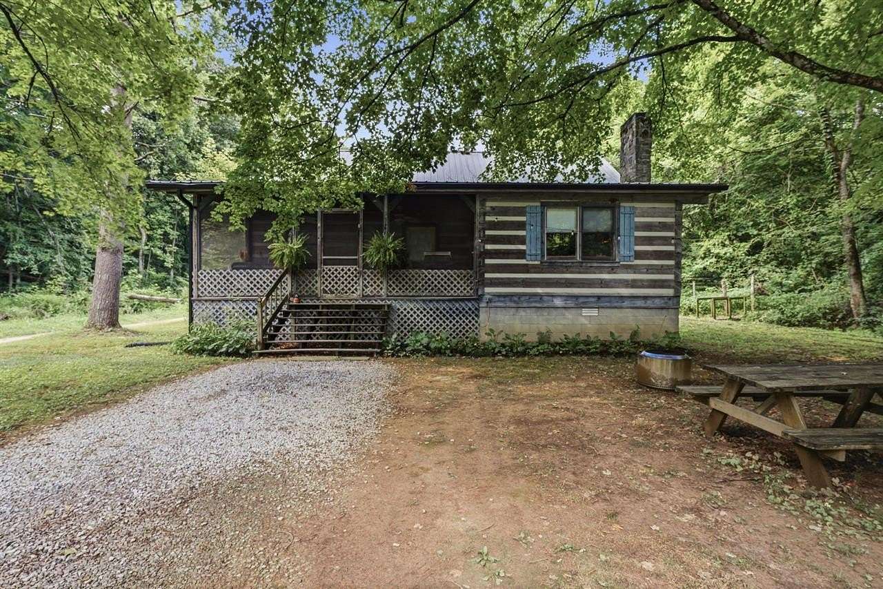 10 Acres of Land with Home for Sale in Fountain Run, Kentucky