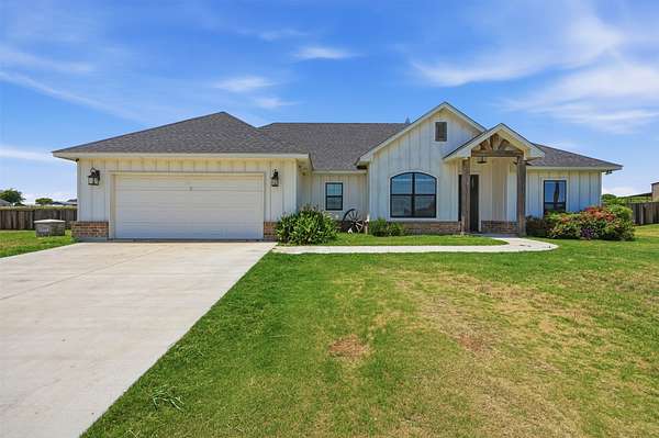 2 Acres of Land with Home for Sale in Weatherford, Texas