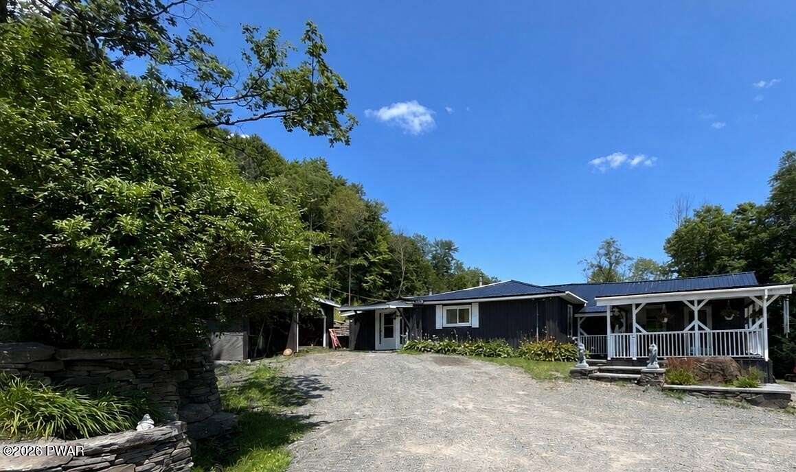 21.7 Acres of Land with Home for Sale in Susquehanna, Pennsylvania