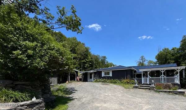 21.7 Acres of Land with Home for Sale in Susquehanna, Pennsylvania