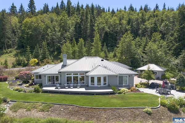 5.14 Acres of Land with Home for Sale in Port Angeles, Washington