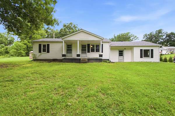 4.8 Acres of Land with Home for Sale in Fairview, Tennessee