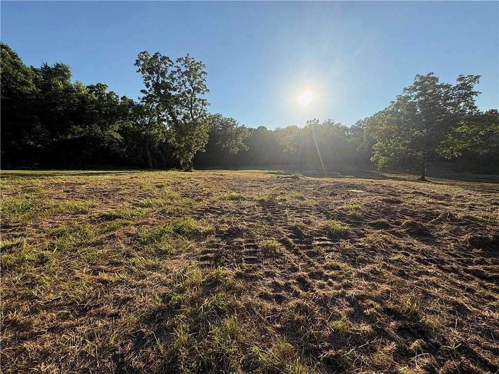 6 Acres of Residential Land for Sale in Cleveland, Missouri