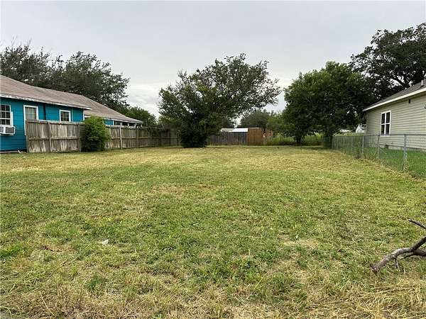 0.14 Acres of Residential Land for Sale in Sinton, Texas