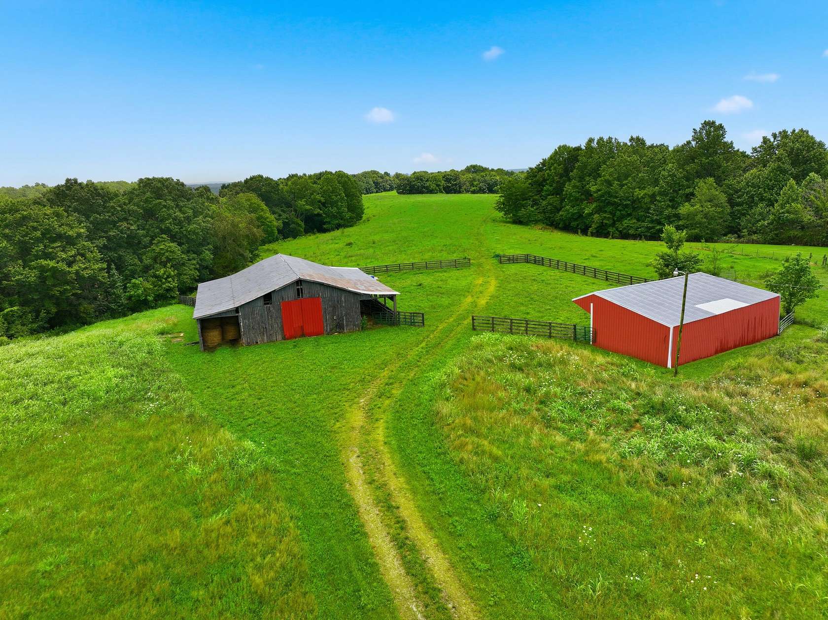 252 Acres of Land for Sale in Russell Springs, Kentucky