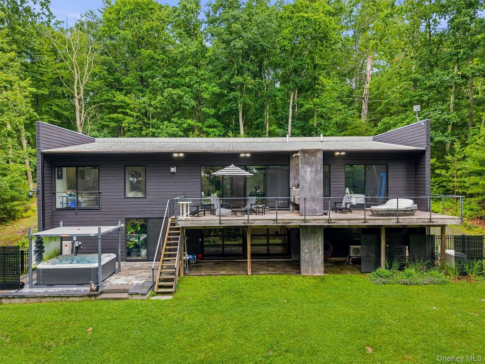 6 Acres of Land with Home for Sale in Barryville, New York