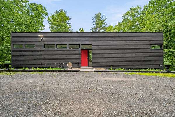 6 Acres of Land with Home for Sale in Barryville, New York