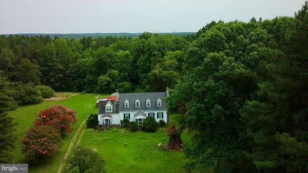 20.3 Acres of Recreational Land with Home for Sale in Warfield, Virginia