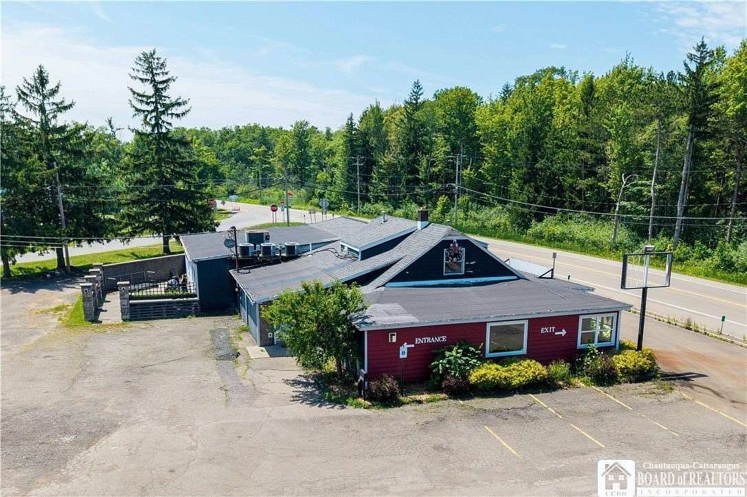 1.5 Acres of Improved Mixed-Use Land for Sale in Dunkirk, New York