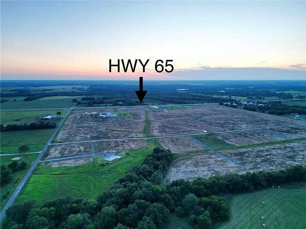 3 Acres of Residential Land for Sale in Sedalia, Missouri