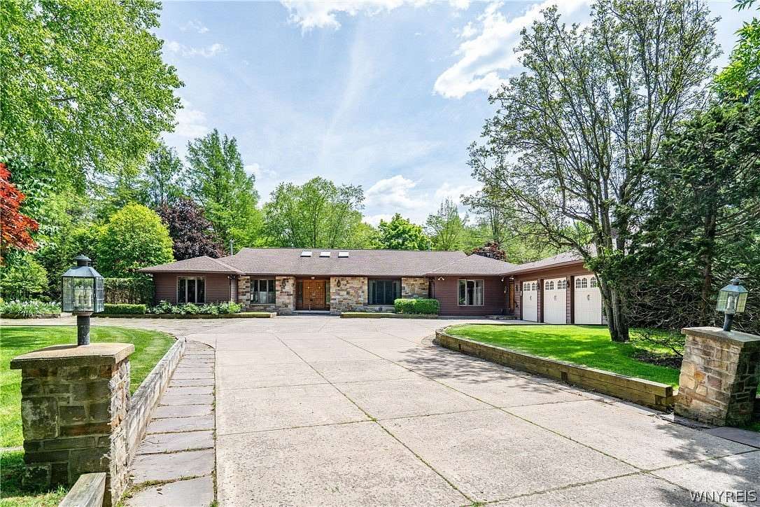 2.14 Acres of Land with Home for Sale in East Amherst, New York