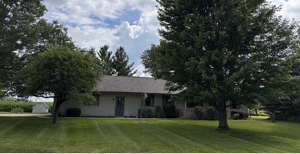 1.52 Acres of Land with Home for Sale in Danvers, Illinois