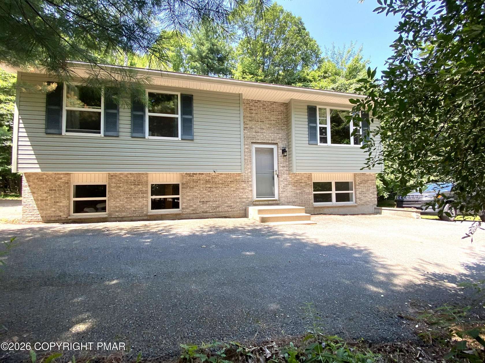 1.53 Acres of Land with Home for Sale in Effort, Pennsylvania