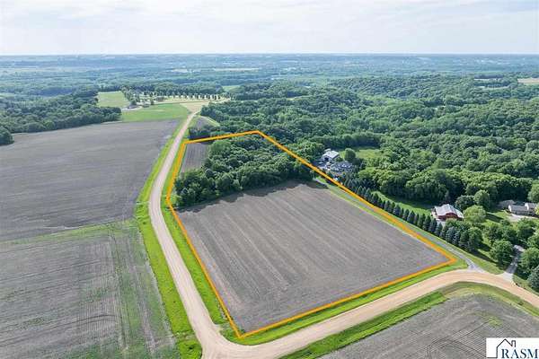 12.7 Acres of Recreational & Residential Land for Sale in North Mankato, Minnesota