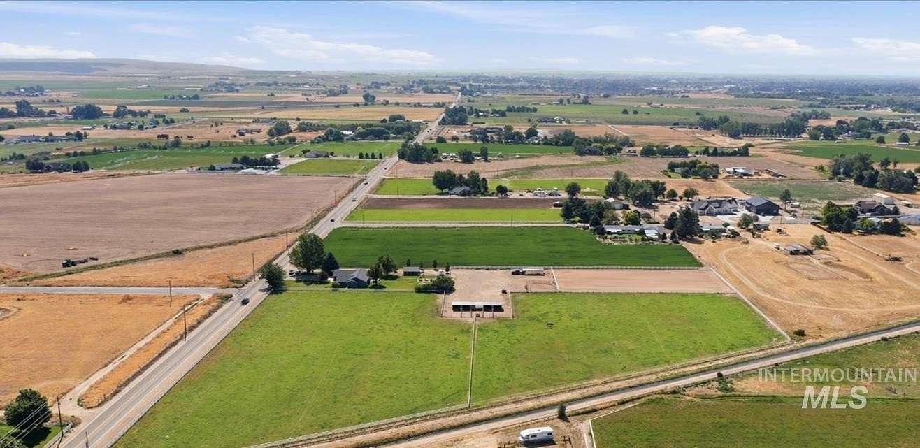 9.16 Acres of Land with Home for Sale in Kuna, Idaho