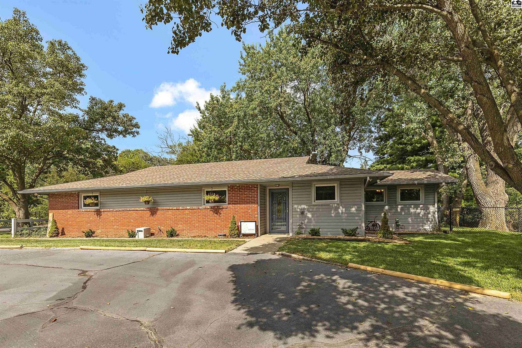 2.84 Acres of Land with Home for Sale in Hutchinson, Kansas