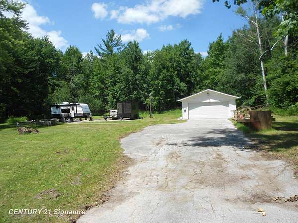 17 Acres of Recreational Land for Sale in Sterling, Michigan