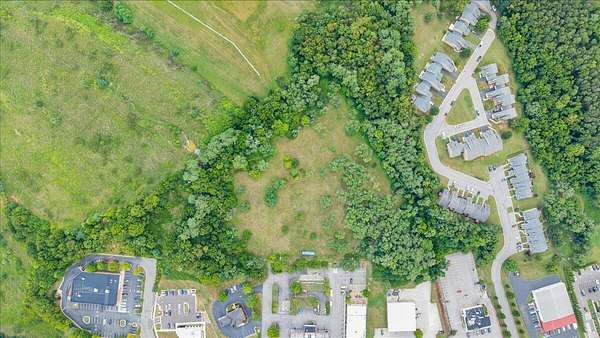 9.33 Acres of Mixed-Use Land for Sale in Roanoke, Virginia