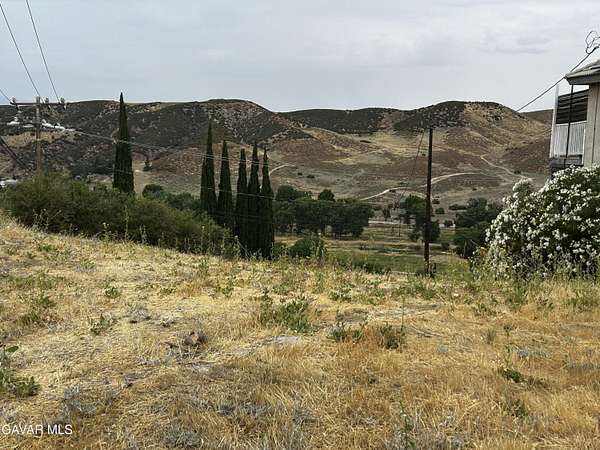 0.2 Acres of Residential Land for Sale in Elizabeth Lake, California