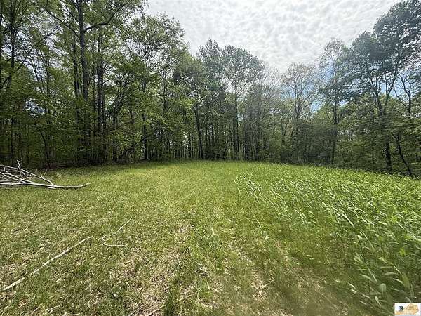 0.5 Acres of Land for Sale in Columbia, Kentucky