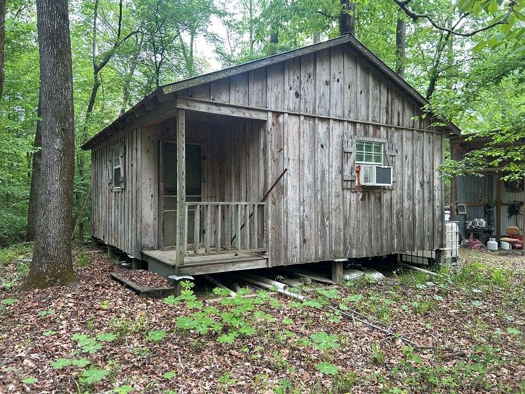 980 Acres of Recreational Land for Sale in Macon, Mississippi