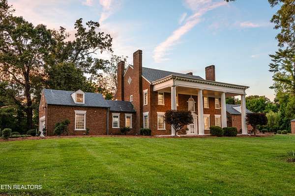 18.3 Acres of Land with Home for Sale in Knoxville, Tennessee
