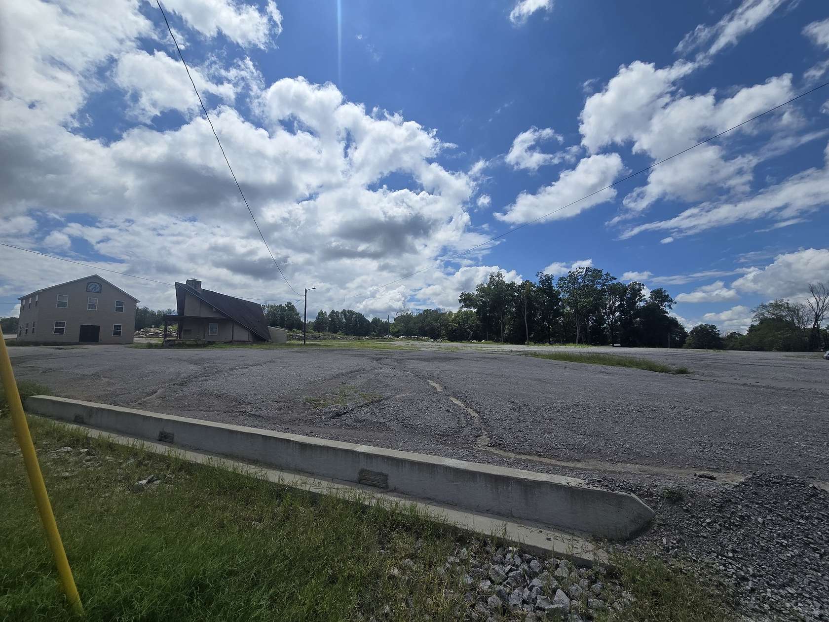 1 Acre of Residential Land for Sale in Mount Juliet, Tennessee
