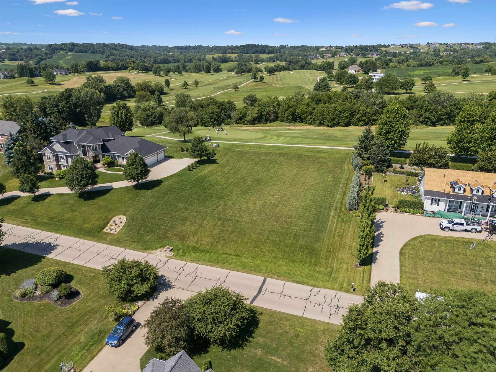 0.59 Acres of Residential Land for Sale in Dubuque, Iowa