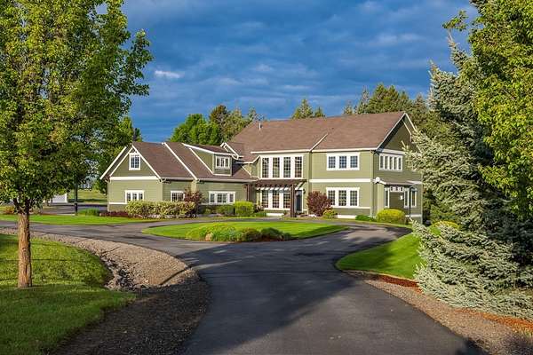 9.55 Acres of Land with Home for Sale in Spokane, Washington