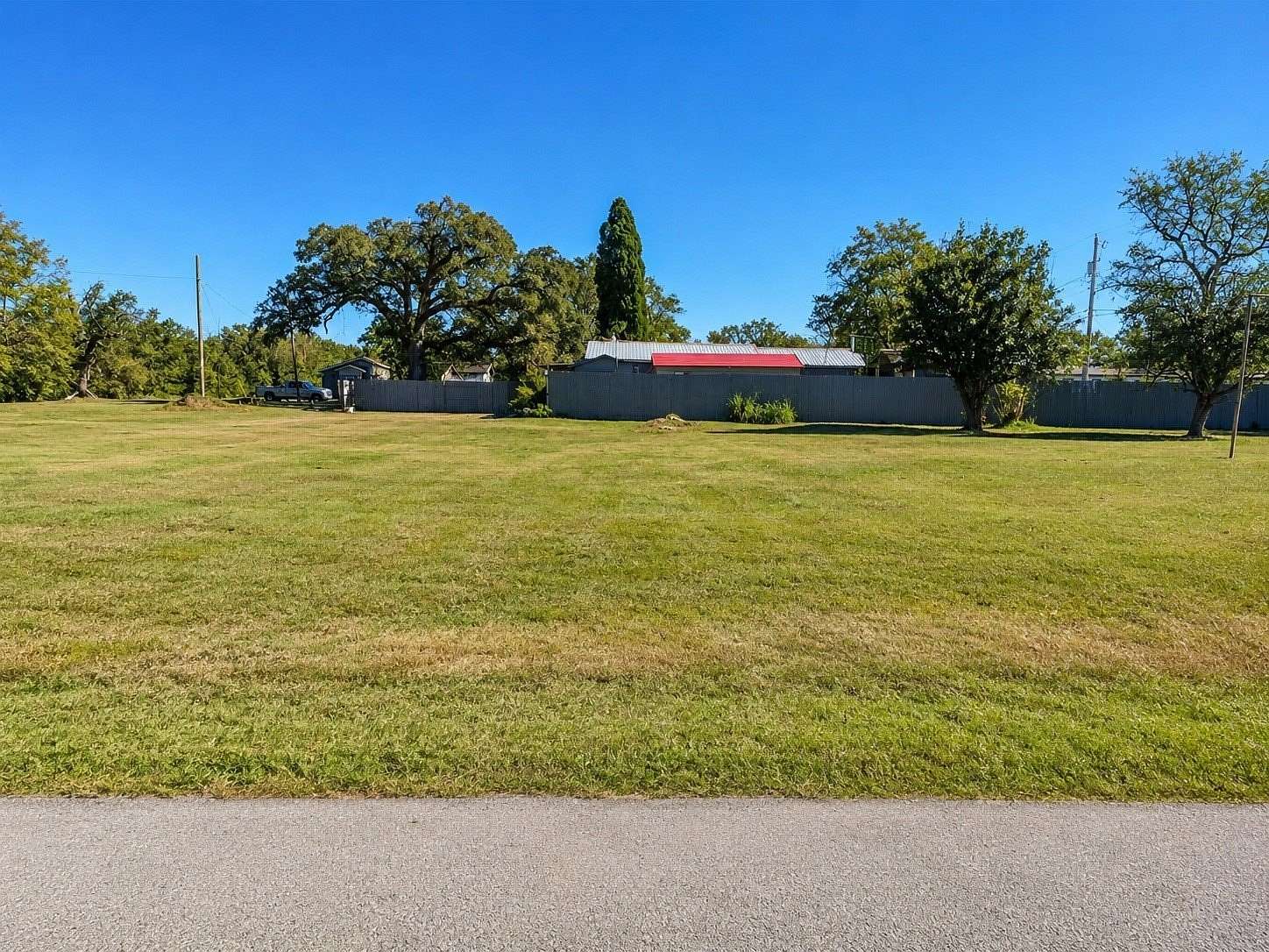 0.1 Acres of Residential Land for Sale in Malakoff, Texas