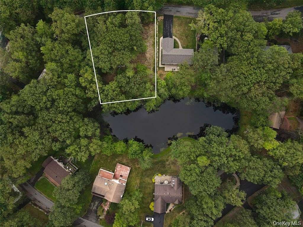 0.32 Acres of Land for Sale in Rock Hill, New York