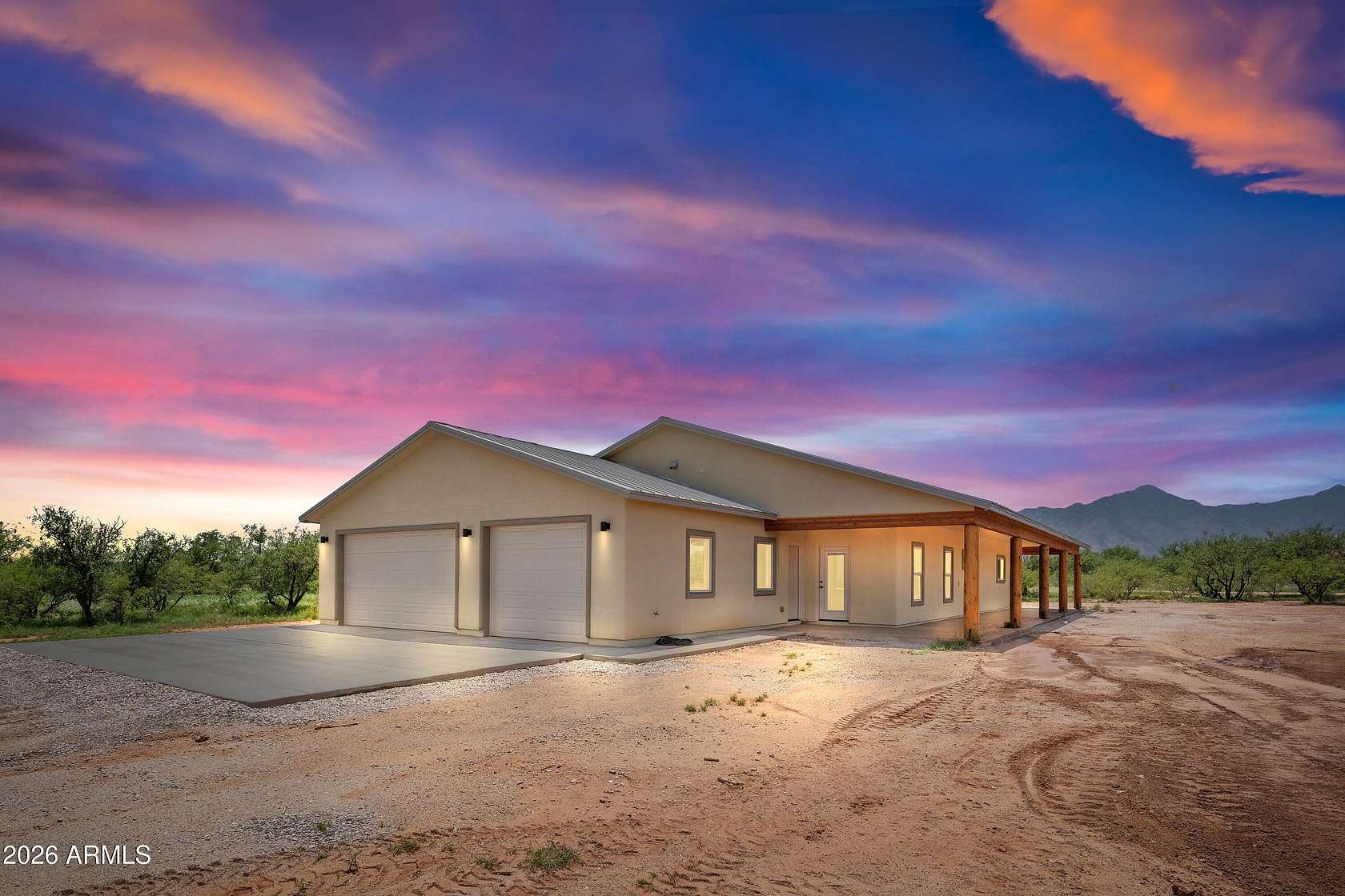 8 Acres of Land with Home for Sale in Hereford, Arizona