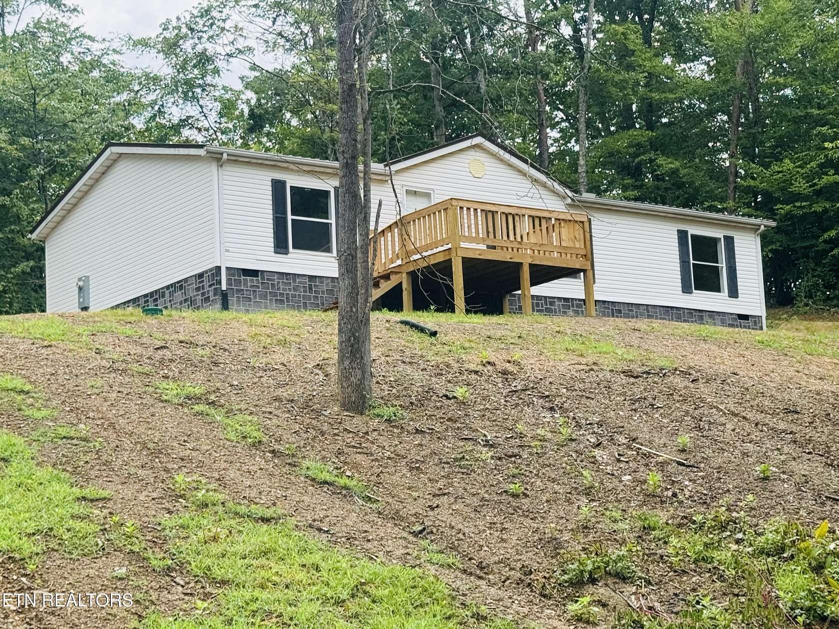 3.4 Acres of Land with Home for Sale in Andersonville, Tennessee